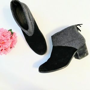 Toms Black and Gray Leila Booties size 8